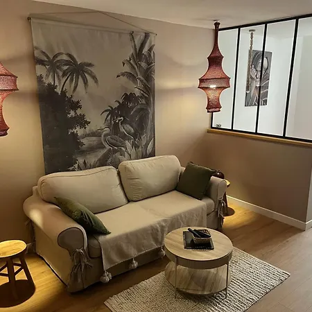 Posez Vos Valises ! La Vous Attend