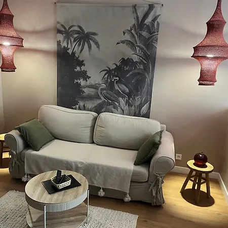 Posez Vos Valises ! La Vous Attend